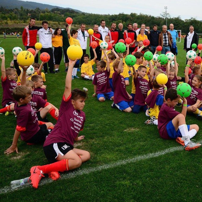 OTP Bank Bozsik-program: 450 gyerek focizott a hétvégi tanévnyitón