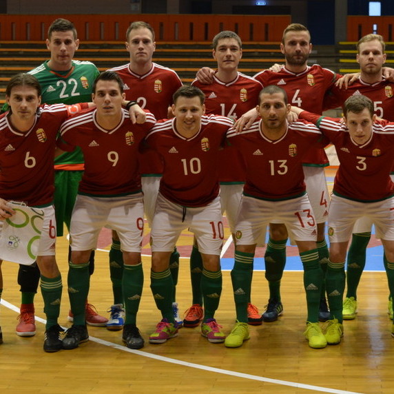 Futsal: öt góllal voltak jobbak a szlovénok