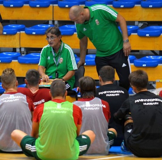 Futsal: Nehéz a dolga a kapitánynak