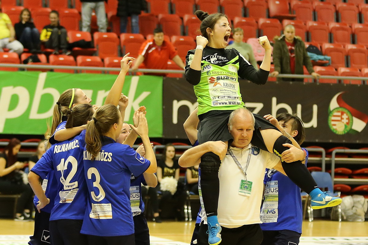 Futsal női Magyar Kupa: Tolnára került a trófea