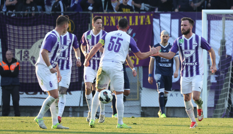 Halmozza otthon a döntetleneket az Újpest, jól teljesít idegenben a Paks