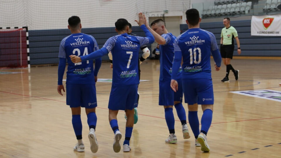 Hazai pályán tehet újabb lépést a döntő felé a Veszprém