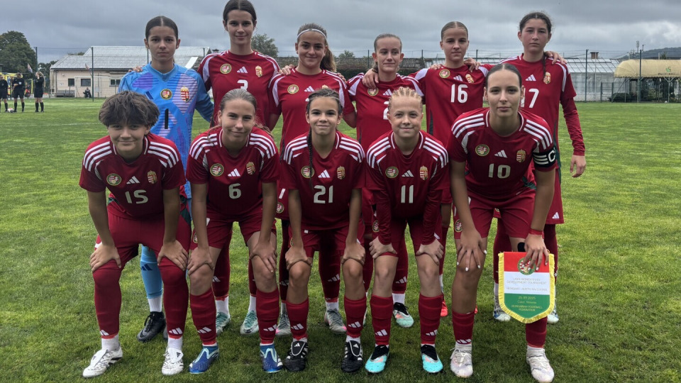 Fölényes győzelemmel kezdte az UEFA-tornát a női U15
