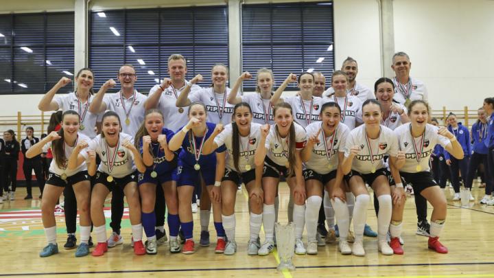 A PMFC lett a női teremtorna győztese