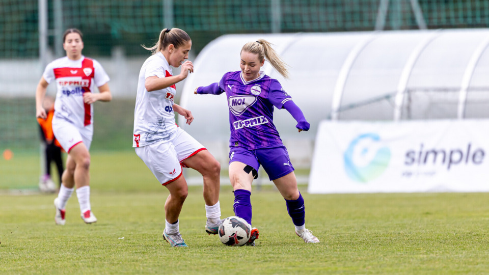 Simple Női Kupa: tizenegyesekkel jutott tovább az FTC a Puskás Akadémia otthonában, Újpesten nyert a DVTK
