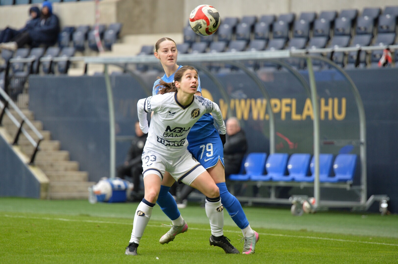 Elkezdődött a Simple Női Liga: a Fradi átvette a tabella vezetését