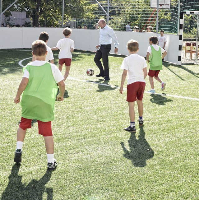 Új műfüves pályákkal gazdagodott a főváros