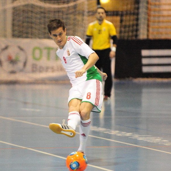 Futsal: szoros vereség a lengyelektől