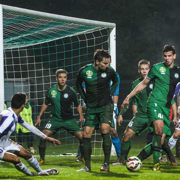 Már kilenc meccs óta nyeretlen az Újpest, gólzápor Debrecenben