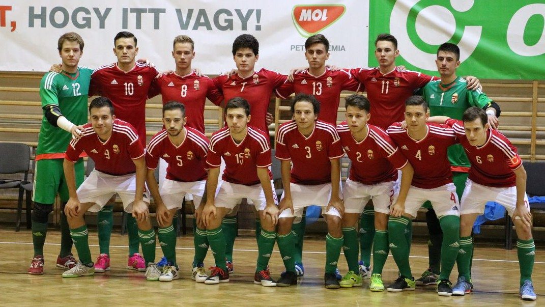 Futsal U21: Kiütéses győzelem Románia ellen